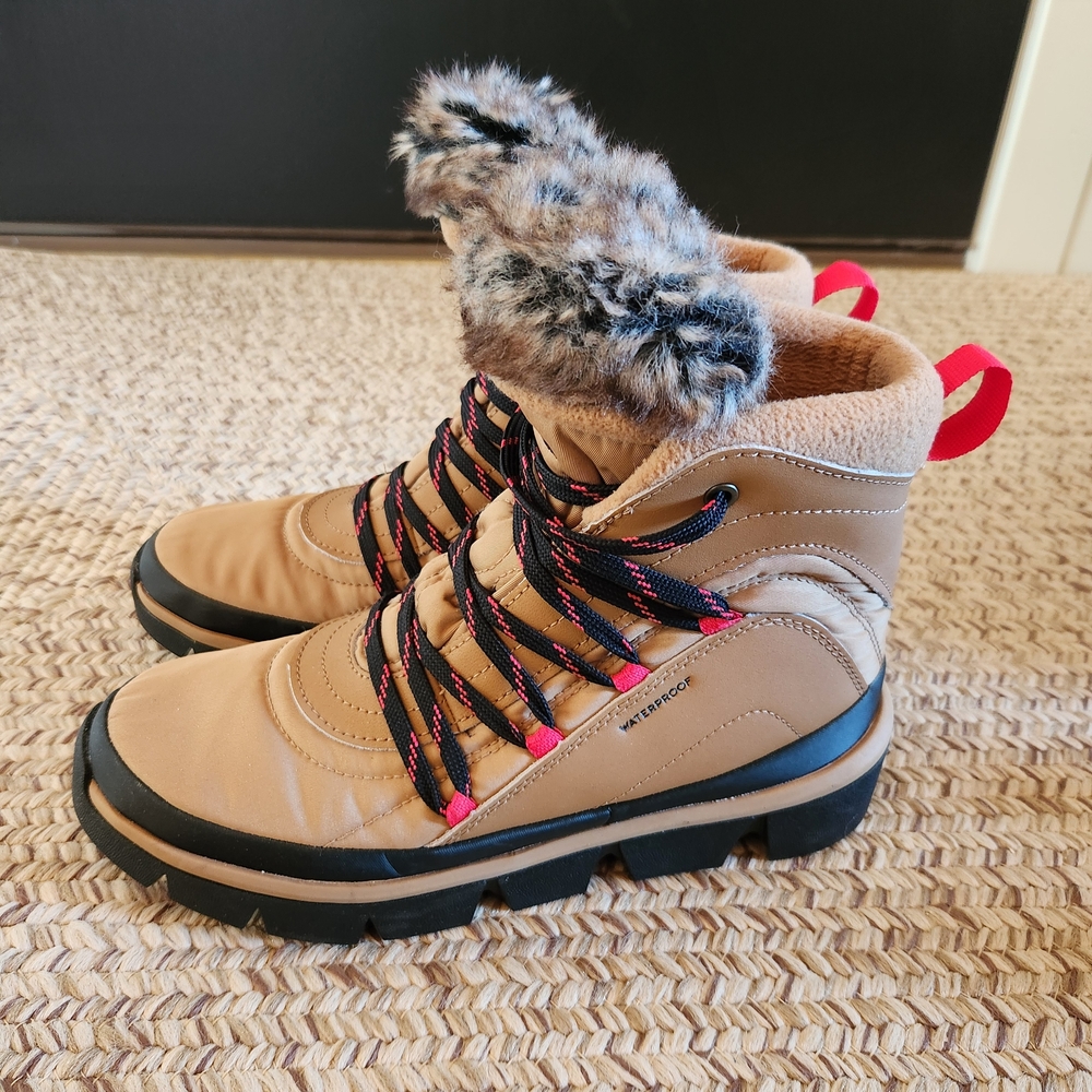 Columbia Waterproof Winter Boots with Omniheat Lining
